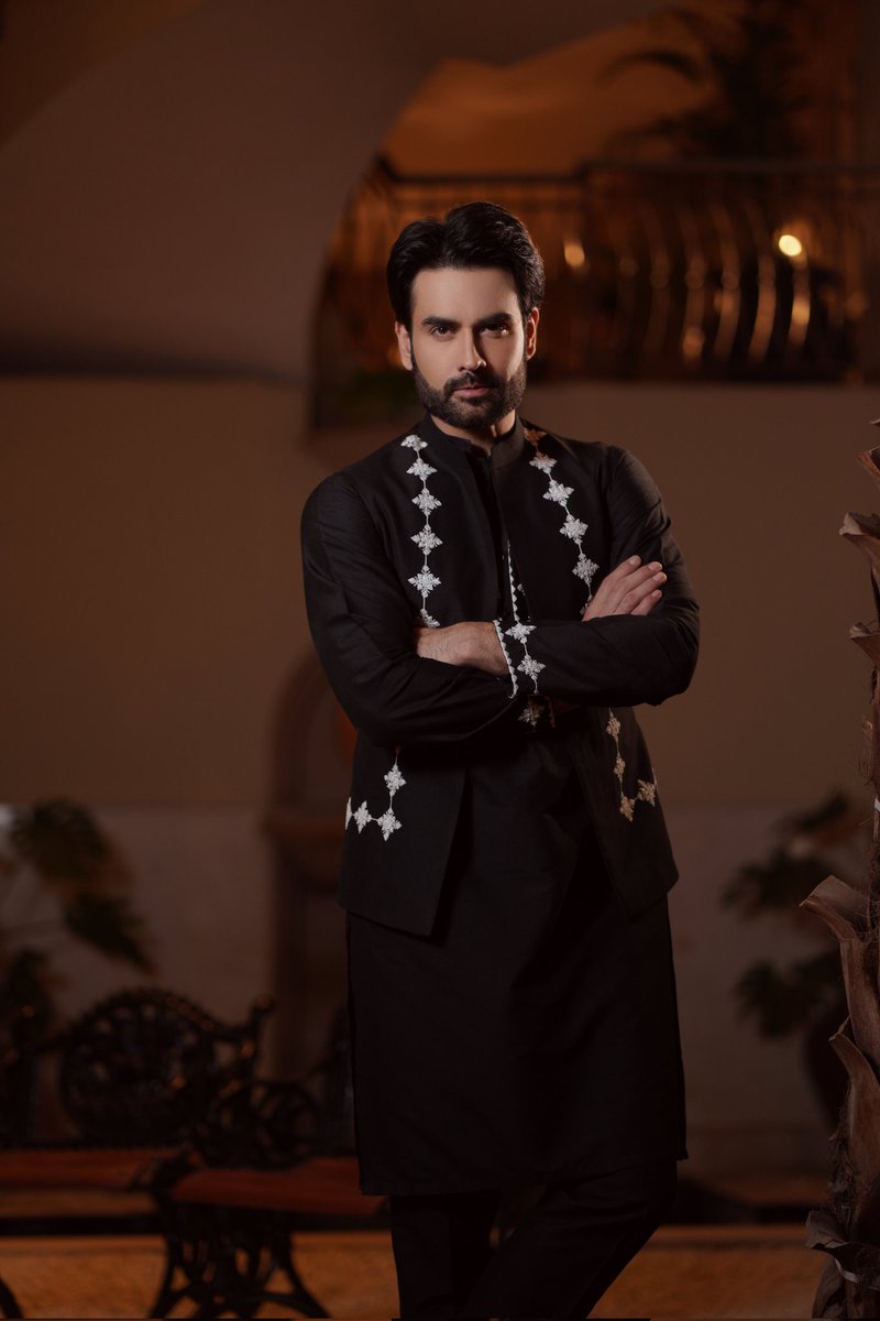 Ramadan Mubarak to all my wonderful fans! May this month be a time of reflection, gratitude, and spiritual growth. Sending you love, light, and prayers for a peaceful and fulfilling Ramadan!🤗✨️❤️

#VivianDsena #VDians #RamadanMubarak