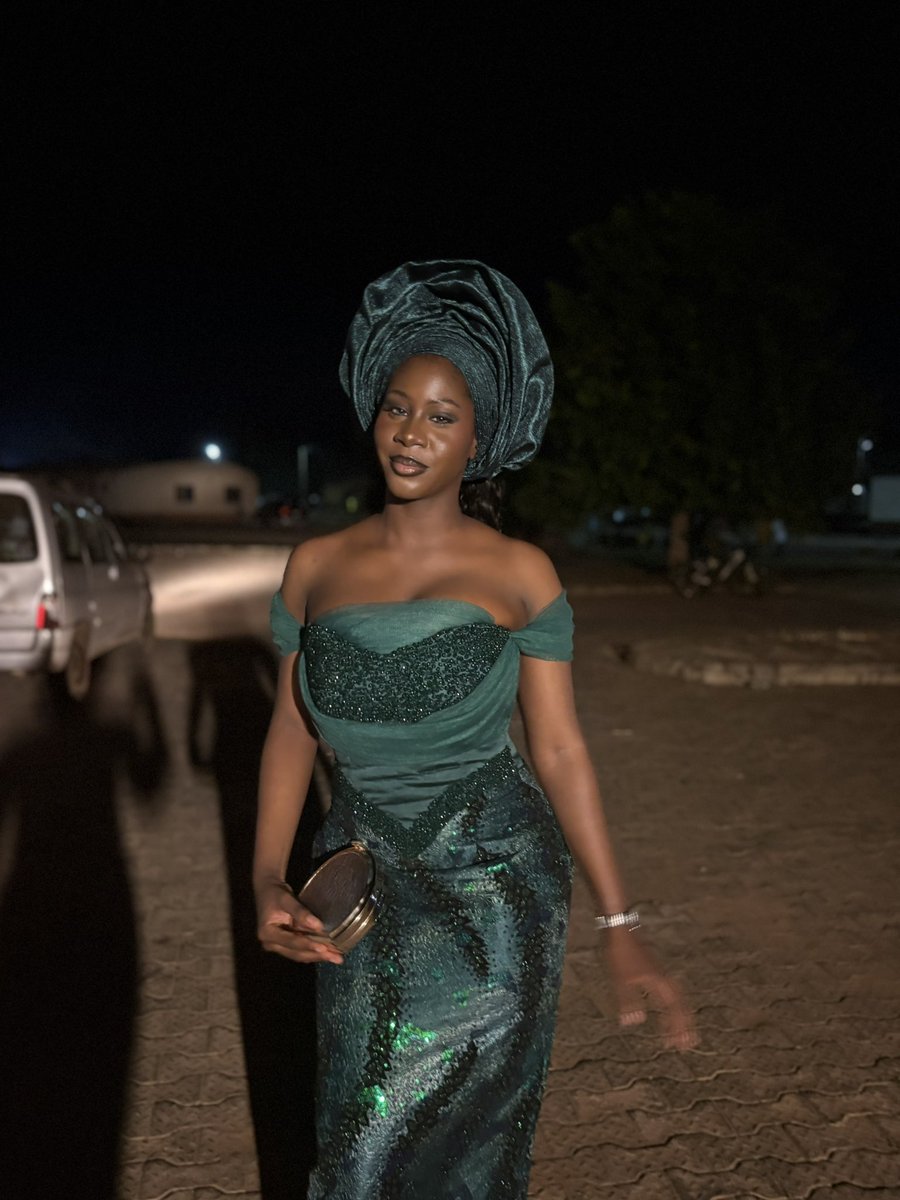 anitaenakirerhi's tweet image. 😍