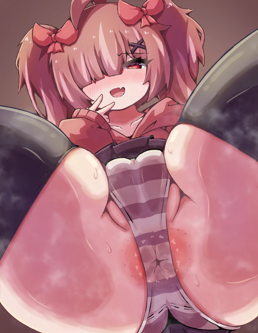 You guys wanna know what i think is funny?

You ever see those smaller "dommes" saying "Are there any edit subs out there? Dm me if you wanna submit uwu im so superior"

Findomming is luxury. Dommes should at least work a little to grow bigger lmfao