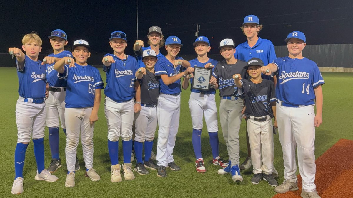 texasmustangsbb's tweet photo. Was a solid start to the season with 13 Red taking 2nd in the 14AAA bracket, 12 Blue taking 2nd in 12AAA bracket, and 11 Red taking 2nd in the open bracket. 11 Red had a big jump in lineup production compared to last season. 12u Blue had a bunch of new players getting used to their new team and showed they are ready to compete at the AAA level. 13u Red made almost every defensive play like usual and had a big HR from Mason Oh to show the new pop to the lineup. Still a lot to work on this season but was a solid starting point!