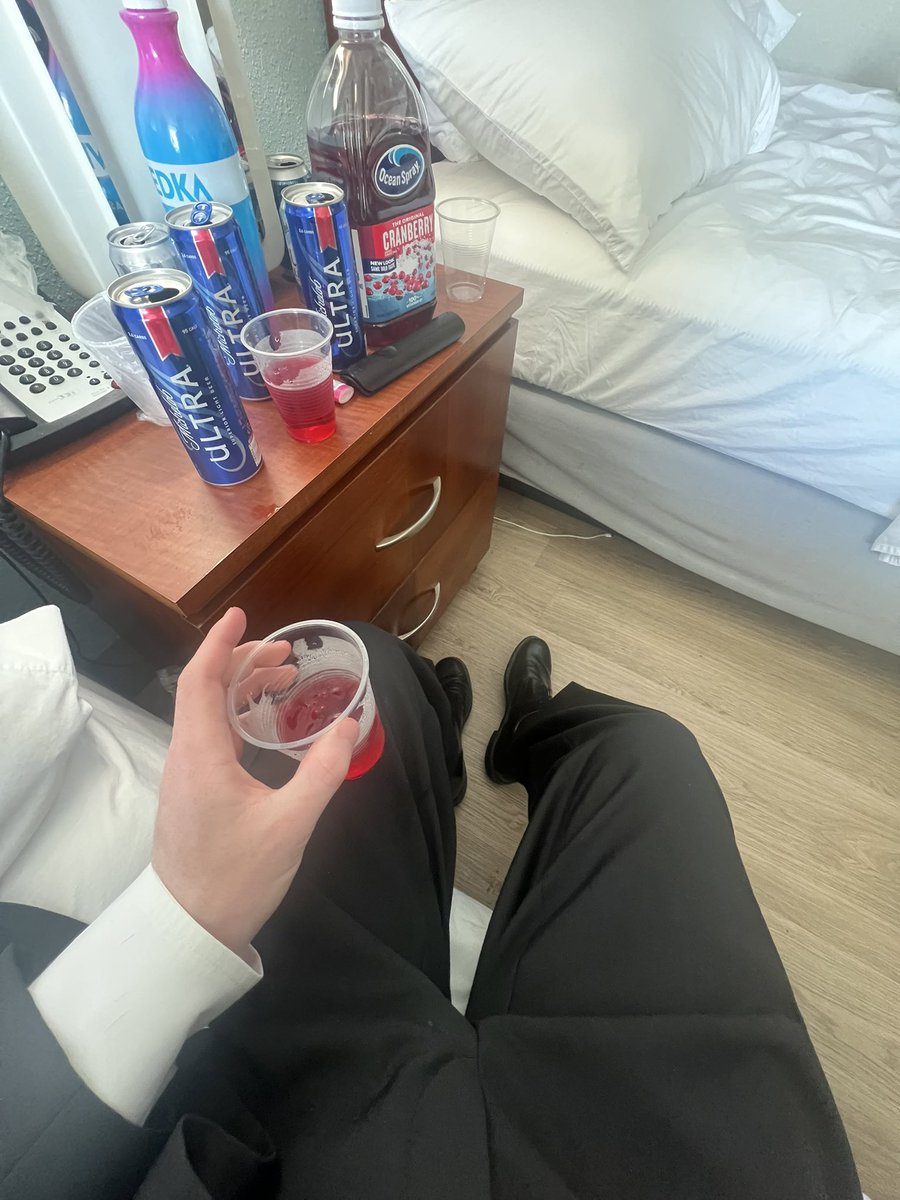 billy53564's tweet image. Running the damn ball this evening in Savannah. #TripleOption