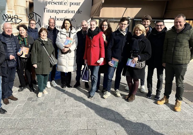 Les cafés Espresso du <a href="/MoDem_Paris/">Mouvement Démocrate de Paris</a> à la rencontre des Parisiens  des 17e et 8e arrondissements. 

Toujours une grande dynamique pour un changement de politique à Paris. 

Toujours des propositions pour améliorer et faciliter le quotidien des Parisiens .