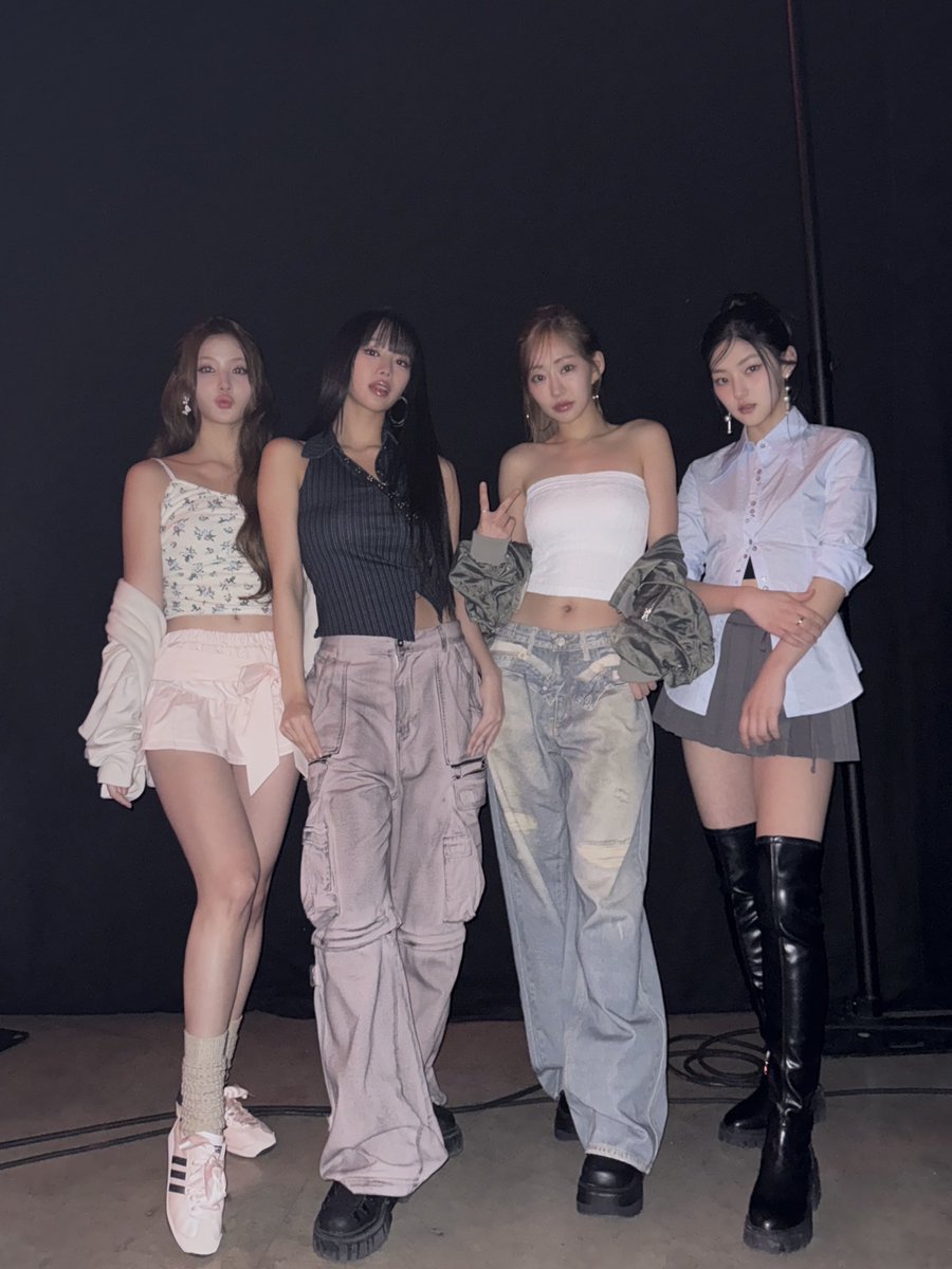 [K-LIP] Esch-sur-Alzette KISSY!🇱🇺 Let's make a wonderful night together! Please look forward to our performance🎤

#KISSOFLIFE #키스오브라이프 #KIOF #KISSROAD #KISSROADinEU2025