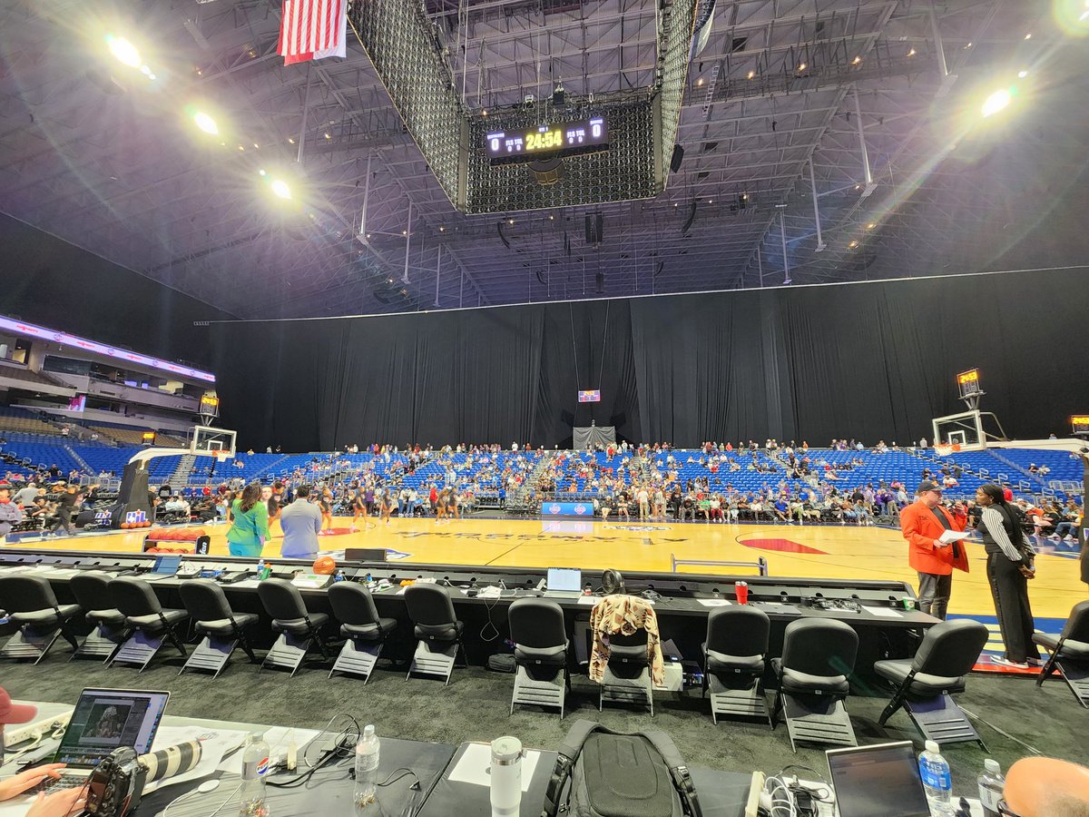 John Fields (@johnfields0) on Twitter photo Here in San Antonio for the UIL 5A Division I girls basketball state championship game.
Denton Ryan (31-7) has a shot at winning the first girls hoops title in Denton ISD history if it can knock off No. 1 San Antonio Wagner (34-3).
Updates to come below for <a href="/sports_drc/">DRC Sports</a>! Here in San Antonio for the UIL 5A Division I girls basketball state championship game.
Denton Ryan (31-7) has a shot at winning the first girls hoops title in Denton ISD history if it can knock off No. 1 San Antonio Wagner (34-3).
Updates to come below for <a href="/sports_drc/">DRC Sports</a>!