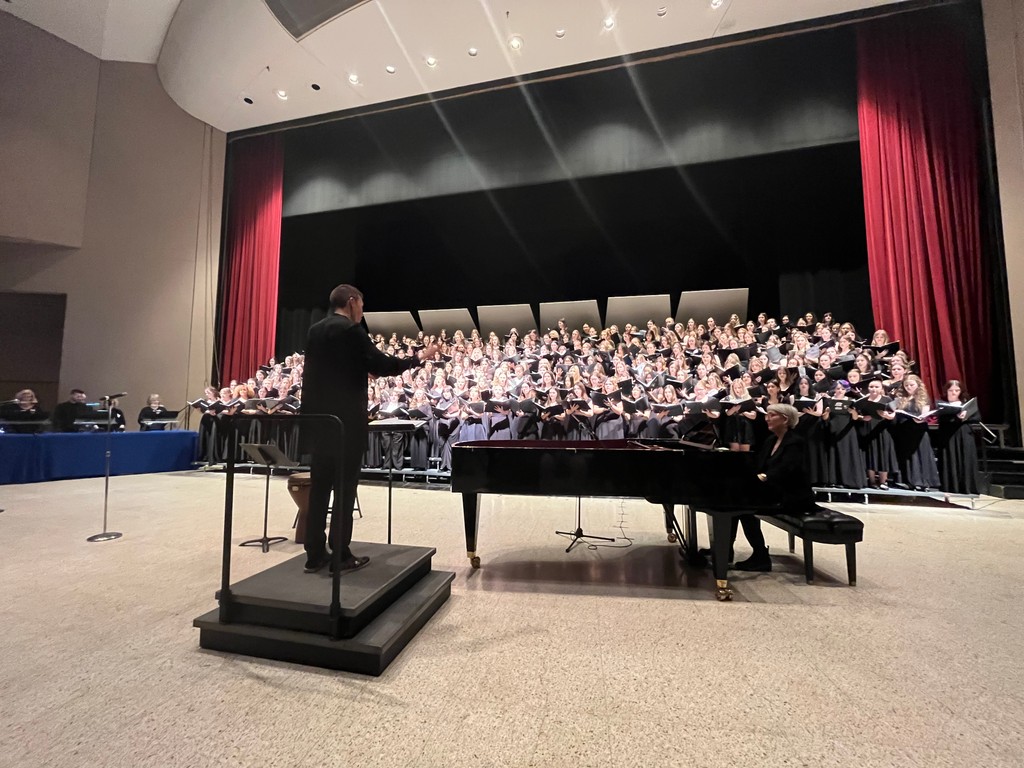 The Treble Choir of KMEA All-State steps into the spotlight for their performance. A big applause is extended to these incredible musicians, alongside their families and music directors!

#kmea #kmea2025 #isw #isw2025 #music #education #allstate #band #choir #orchestra #jazz