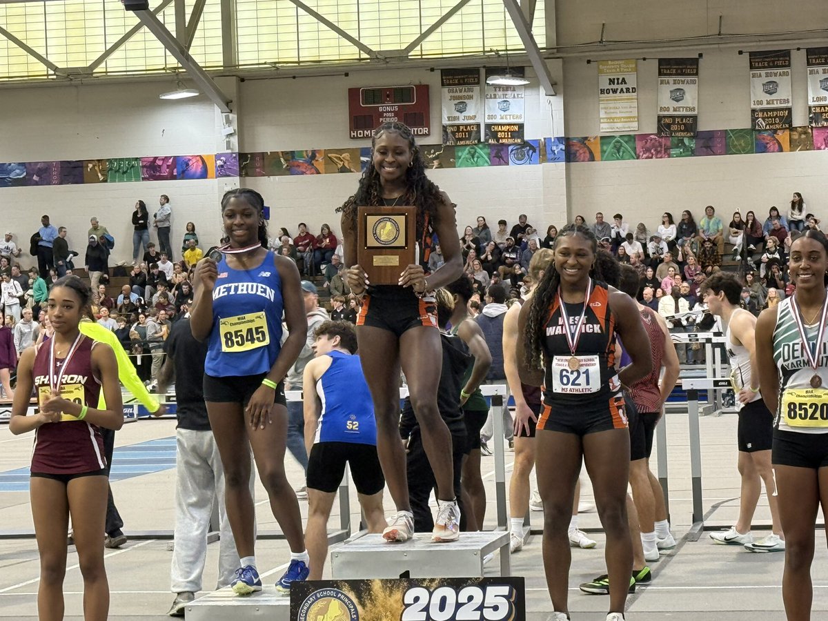 Methuen Track (@mhsrangertrack) on Twitter photo LAUREN QUARM TAKES 2ND AT NEW ENGLANDS!!!! She was third last year but ran 2 fantastic races to place 2nd 🔥🔥we are so proud!!! <a href="/MethuenHighAD/">Tom Ryan</a> <a href="/MethuenDistrict/">Brandi Kwong</a> <a href="/MPS_MethuenHigh/">Methuen High School</a> <a href="/JamiePote/">Jamie Pote</a> <a href="/DWillisET/">David Willis</a> <a href="/GlobeSchools/">Boston Globe Schools</a> <a href="/BostonHeraldHS/">Danny Ventura</a> LAUREN QUARM TAKES 2ND AT NEW ENGLANDS!!!! She was third last year but ran 2 fantastic races to place 2nd 🔥🔥we are so proud!!! <a href="/MethuenHighAD/">Tom Ryan</a> <a href="/MethuenDistrict/">Brandi Kwong</a> <a href="/MPS_MethuenHigh/">Methuen High School</a> <a href="/JamiePote/">Jamie Pote</a> <a href="/DWillisET/">David Willis</a> <a href="/GlobeSchools/">Boston Globe Schools</a> <a href="/BostonHeraldHS/">Danny Ventura</a>