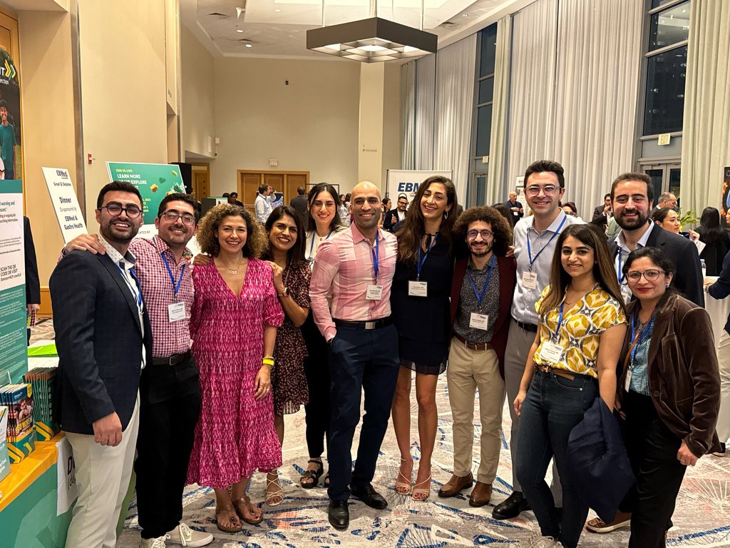 ✨ Grateful that #EBMed2025 offers an incredible atmosphere of camaraderie and learning 🫱🏻‍🫲🏾 

Just look at all these smiling faces!! 😃

Catching up with friends, old and new, amidst the warm Fort Lauderdale beach breeze 🌬️☀️

#GITwitter #EBMed #FutureOfGI