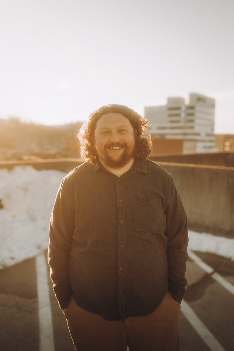 art_qm's tweet image. Today, Murphy Photography and Film turns one year old!
One year as a full-time photographer and videographer in West Virginia! Over the past year, I’ve achieved so many goals and milestones, including:
-Founding my own photography podcast, Pull Focus
-Becoming a fully monetized…