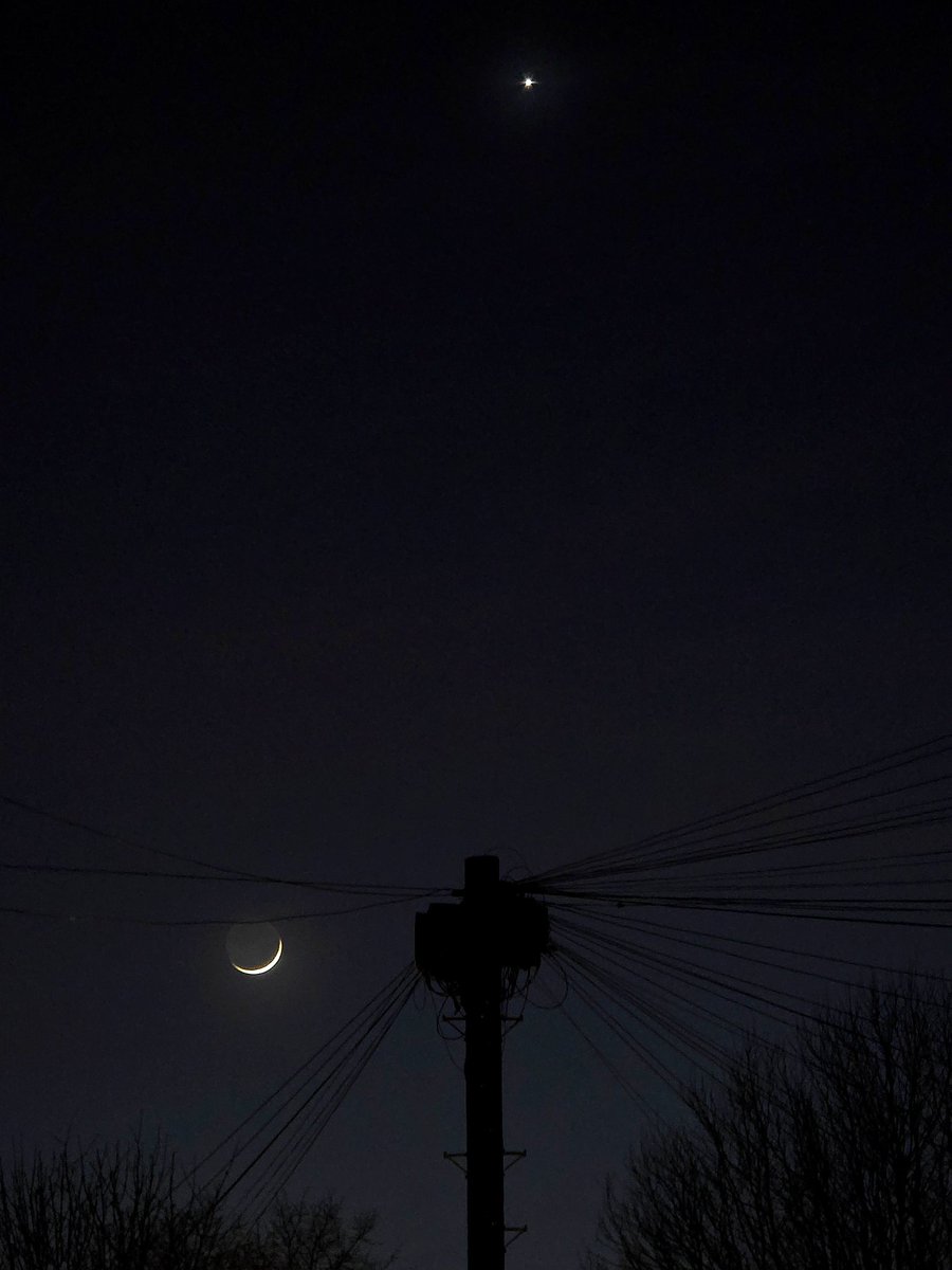 Venus &amp; the Moon 🌙