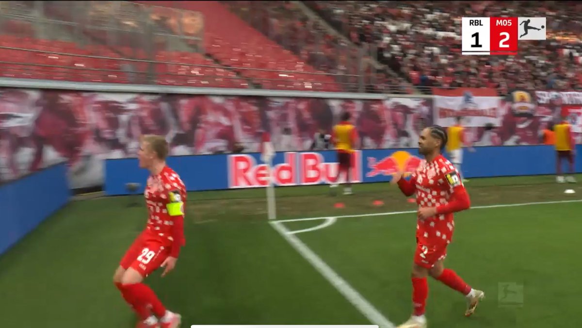 Samstag, 01.03.2025, 15:30 Uhr: #rblm05
 
Offizielle Zuschauerzahl: 41.406 in der Red Bull Arena
Auslastung: 86,6% 

Wa(h)re Zuschauer: 21.175
Reale Auslastung: 44,3%