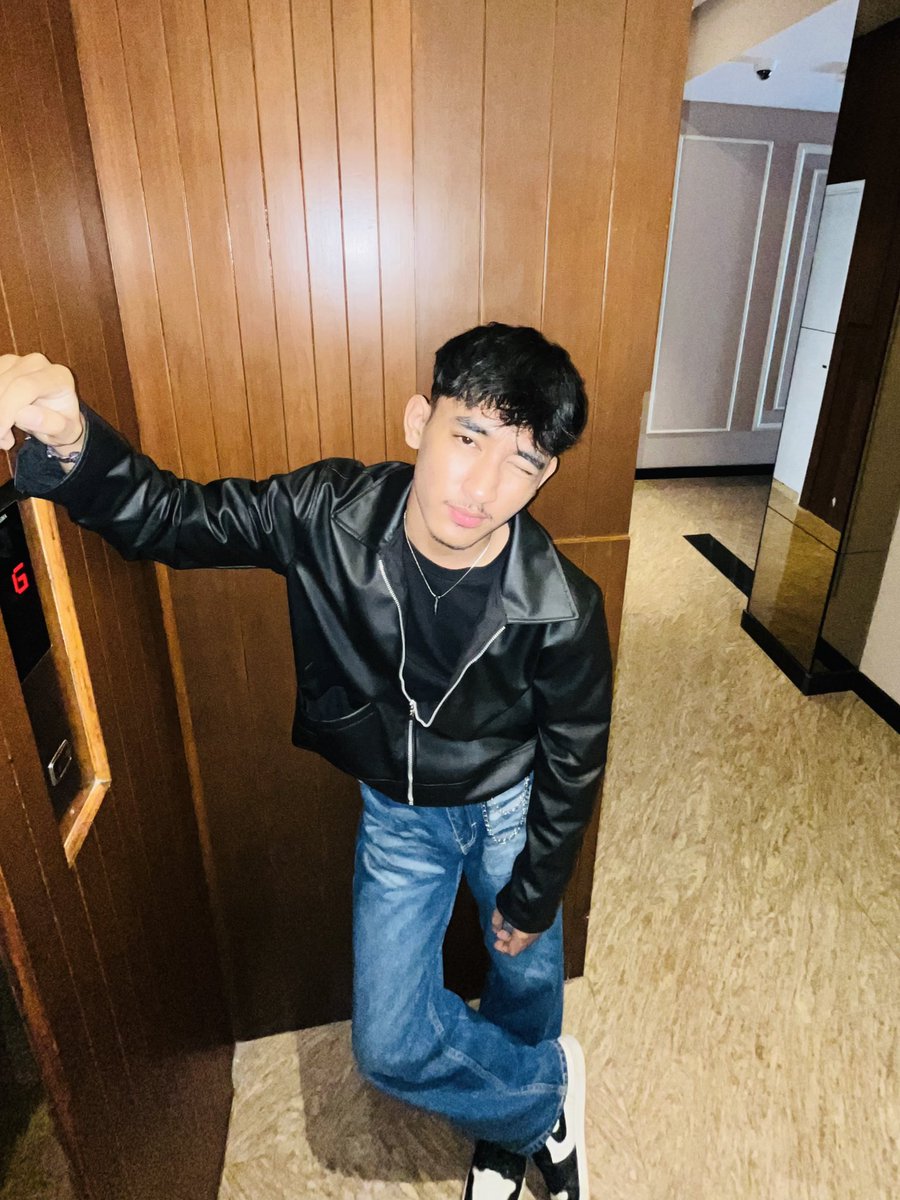 Lama gak nongol wkwkw, kangen ga??