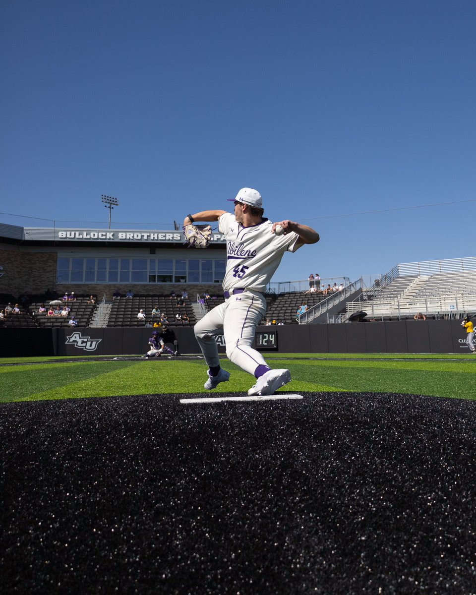 our 𝐚𝐜𝐞 on the mound

#ATO | #GoWildcats