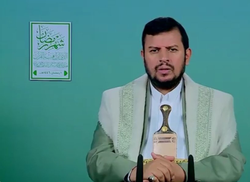 عـزز قيـمـنا بالهــدى ياسيـدي وانهم 
من قــوة إيمـانك الاقي قـوّتي تقوى 

الــروح تتـغذا بشـرحك ياعلـم مُلهم 
والنفـس تتزكى اذا معيــارها التقوى .

أحمد الديلمي