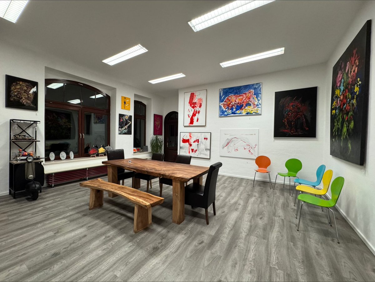 Schnepfenthal's tweet image. Unsere Villa wird für Tagungen gebucht und freut sich auf ihre Gäste!
Werbung 

#Tagungslocation #Tagungsraum #Seminarraum #MeetingLocation  #Teamevent #BusinessRetreat #OffsiteMeeting  #Inspiration #Teamtage #KulturvillaSchnepfenthal #Tagungsräume #Eventlocation #Firmenworkshop