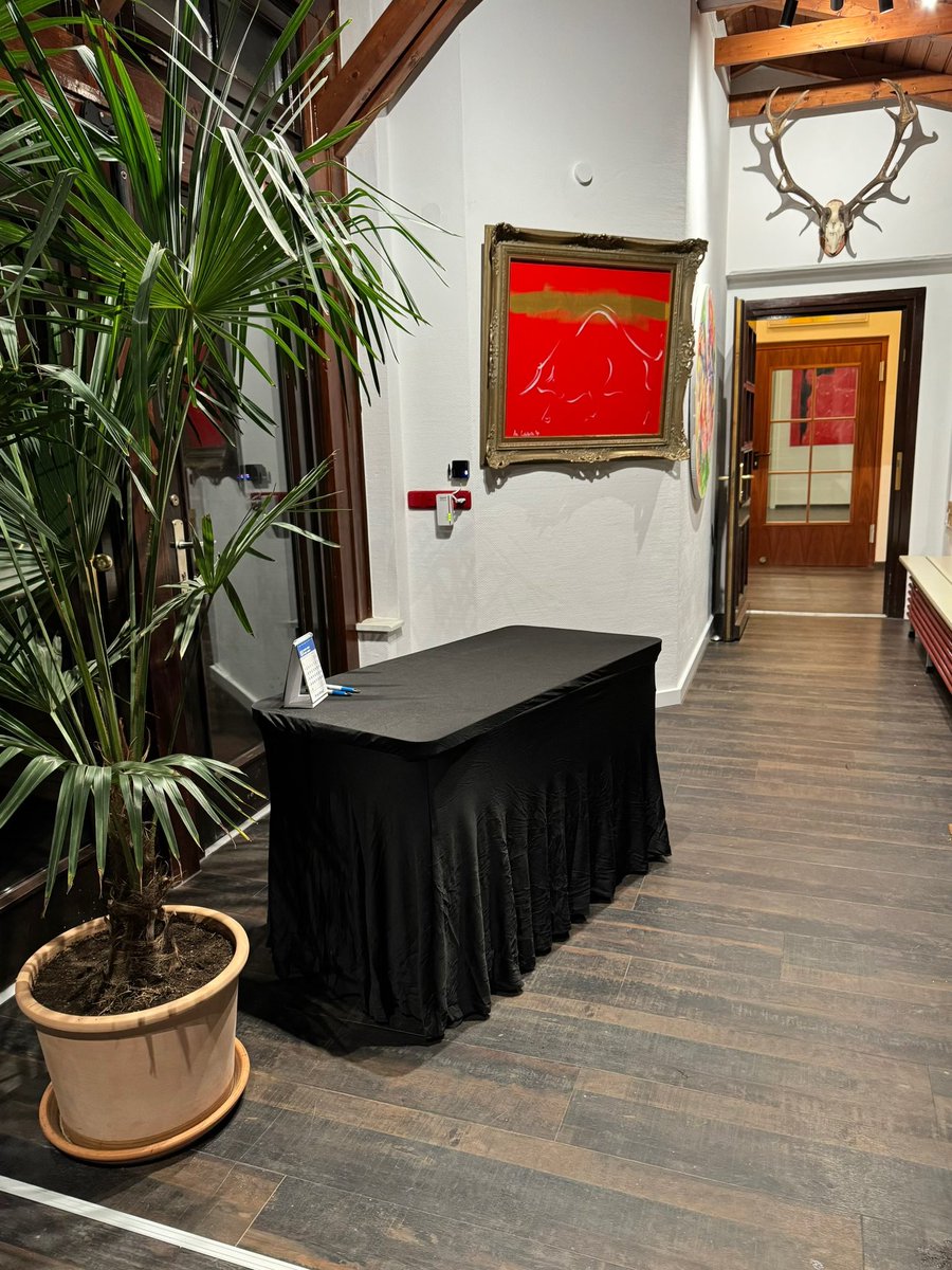 Schnepfenthal's tweet image. Unsere Villa wird für Tagungen gebucht und freut sich auf ihre Gäste!
Werbung 

#Tagungslocation #Tagungsraum #Seminarraum #MeetingLocation  #Teamevent #BusinessRetreat #OffsiteMeeting  #Inspiration #Teamtage #KulturvillaSchnepfenthal #Tagungsräume #Eventlocation #Firmenworkshop