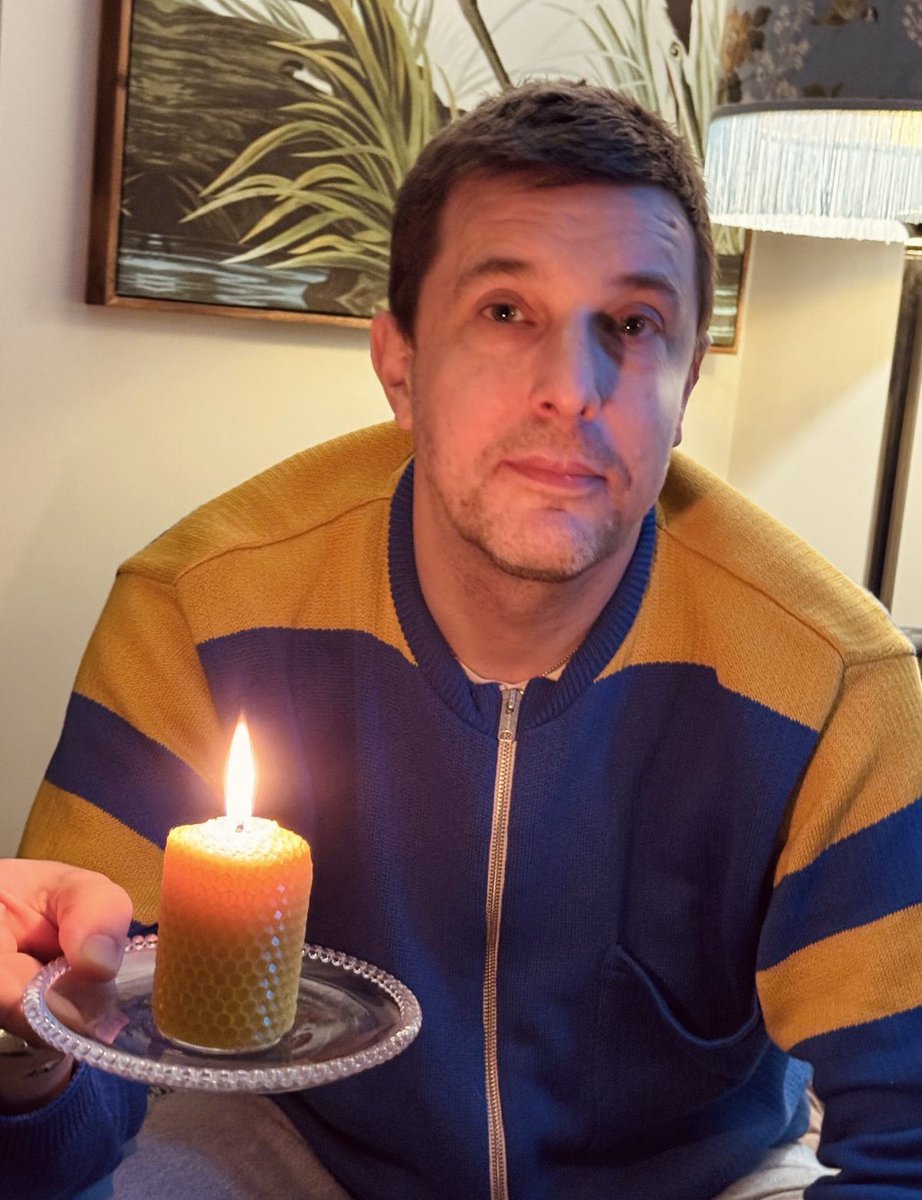 Proud to support #ShineALight for Brain Tumour Awareness Month and Brain Tumour Research <a href="/braintumourrsch/">Brain Tumour Research</a> <a href="/braintumourrsch/">Brain Tumour Research</a>