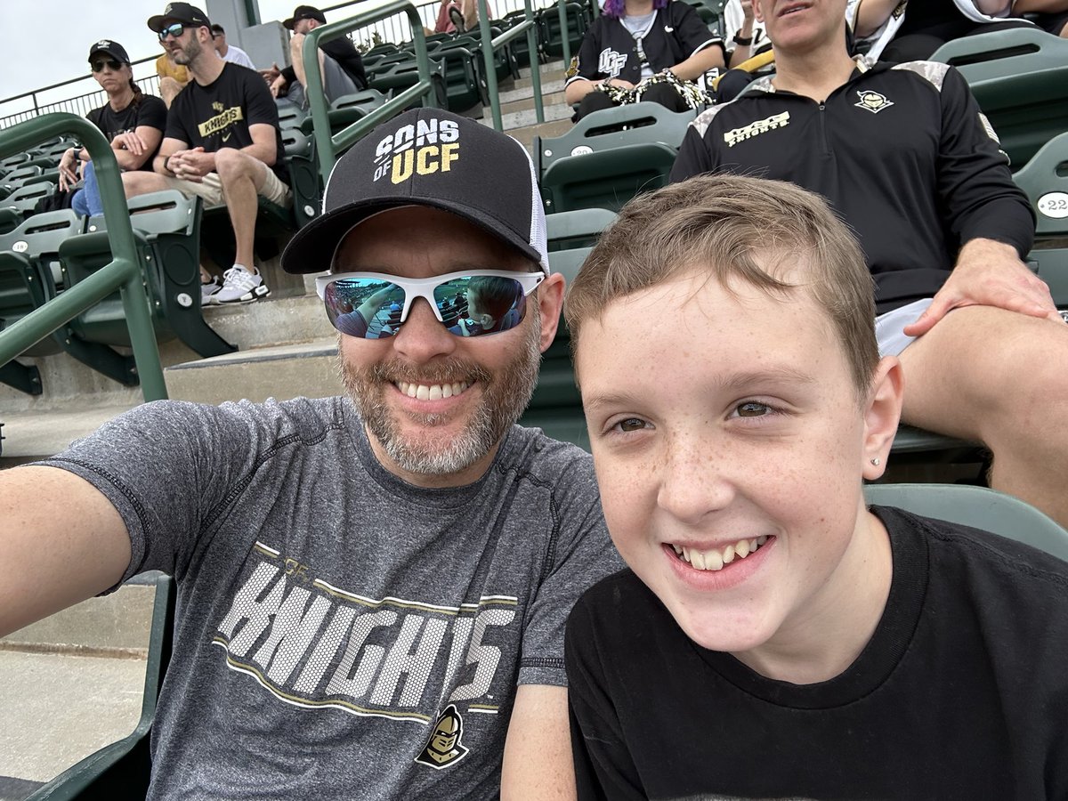 Half_Time_Paul's tweet photo. @SonsofUCF we show up to the game and Jimenez smashes a grand slam! Must be the hat! Go Knights! https://t.co/OzXwtZeweR