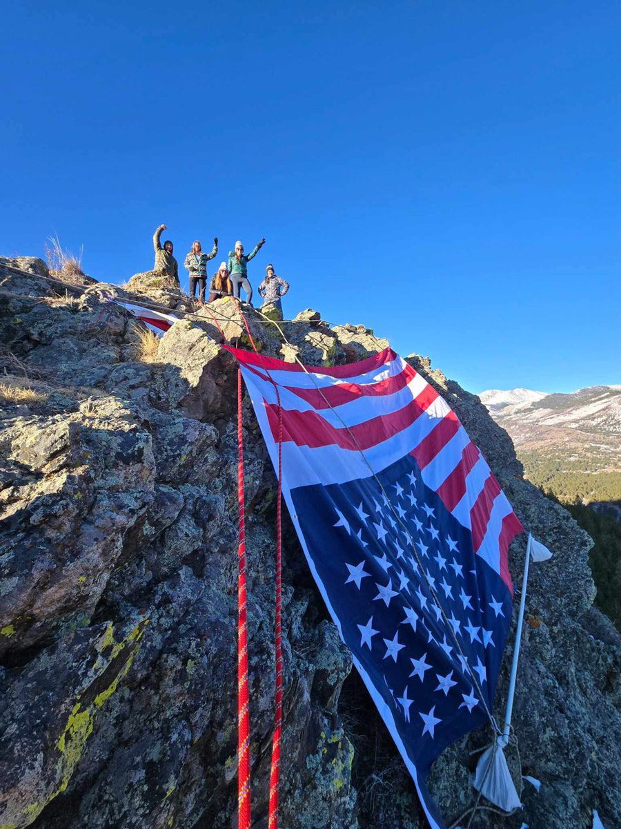 Amanda Gilbert (@agilbertreports) on Twitter photo A group hiked up both sides of Eagle Cliff in Rocky Mountain National Park.
They hung up flags on two sides. One side says “I speak for the trees”
This is happening at the same time hundreds are protesting near the entrance of the park. <a href="/9NEWS/">9NEWS Denver</a> A group hiked up both sides of Eagle Cliff in Rocky Mountain National Park.
They hung up flags on two sides. One side says “I speak for the trees”
This is happening at the same time hundreds are protesting near the entrance of the park. <a href="/9NEWS/">9NEWS Denver</a>