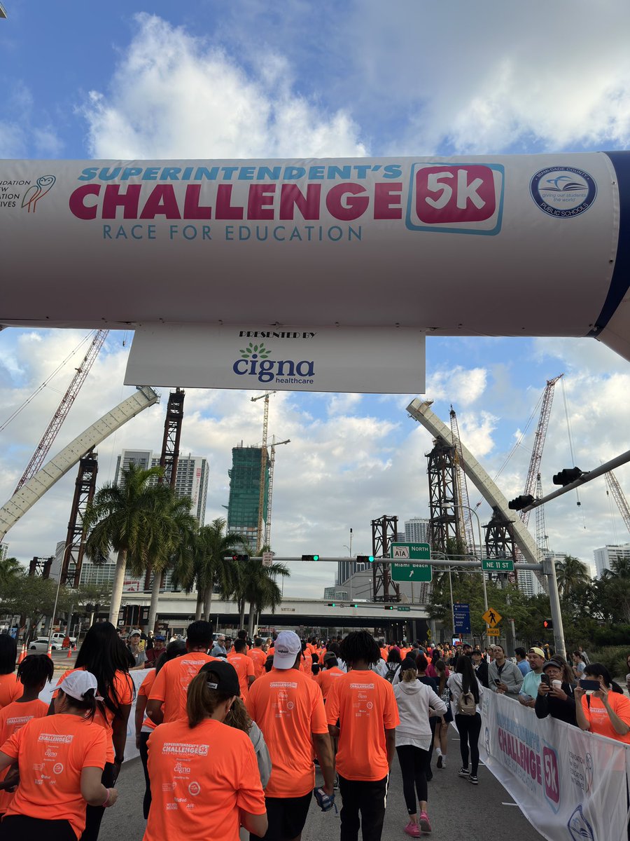 mdcpsCIO's tweet image. From start to finish, the Superintendent’s 5K was an amazing experience. So grateful to run alongside our school leaders and community members. A great event for our schools. My legs are tired, but my heart is full! @SuptDotres @miachiefofstaff @MDCPS #YourBestChoiceMDCPS