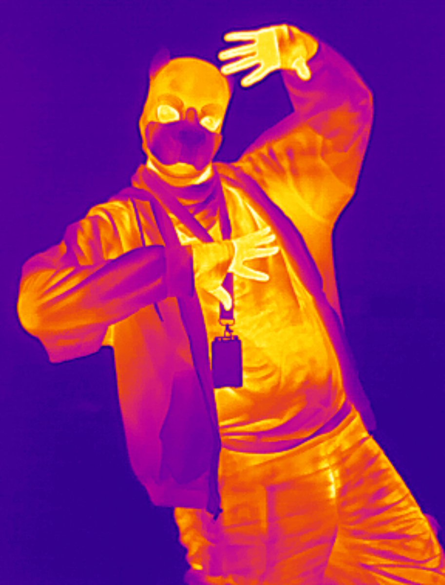 HOOOOOOOT 🔥
#NFC2025

(Yes, I was wearing my rubber underneath that's why the croth is like SO FUCKING SHINY)