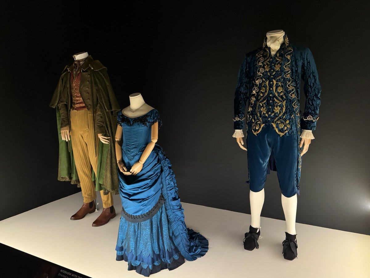 jerrymcmac's tweet image. Spent the morning at #SCADFash checking out an exhibit of costumes by Sandy Powell. The work that goes into creating these movie costumes is incredible.