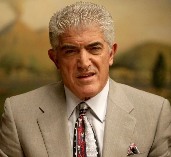 SopranosWorld's tweet photo. How I get when I’ve had a few drinks on an empty stomach: https://t.co/YQl5z9yri6