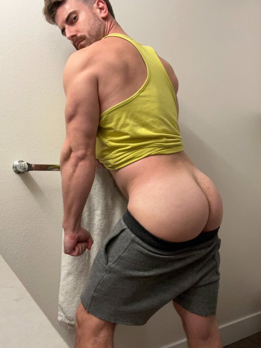 Watch 𝐝𝐞𝐚𝐧 𝐦𝐢𝐜𝐡𝐚𝐞𝐥𝐳✨'s leaked NSFW photo on TwXstars