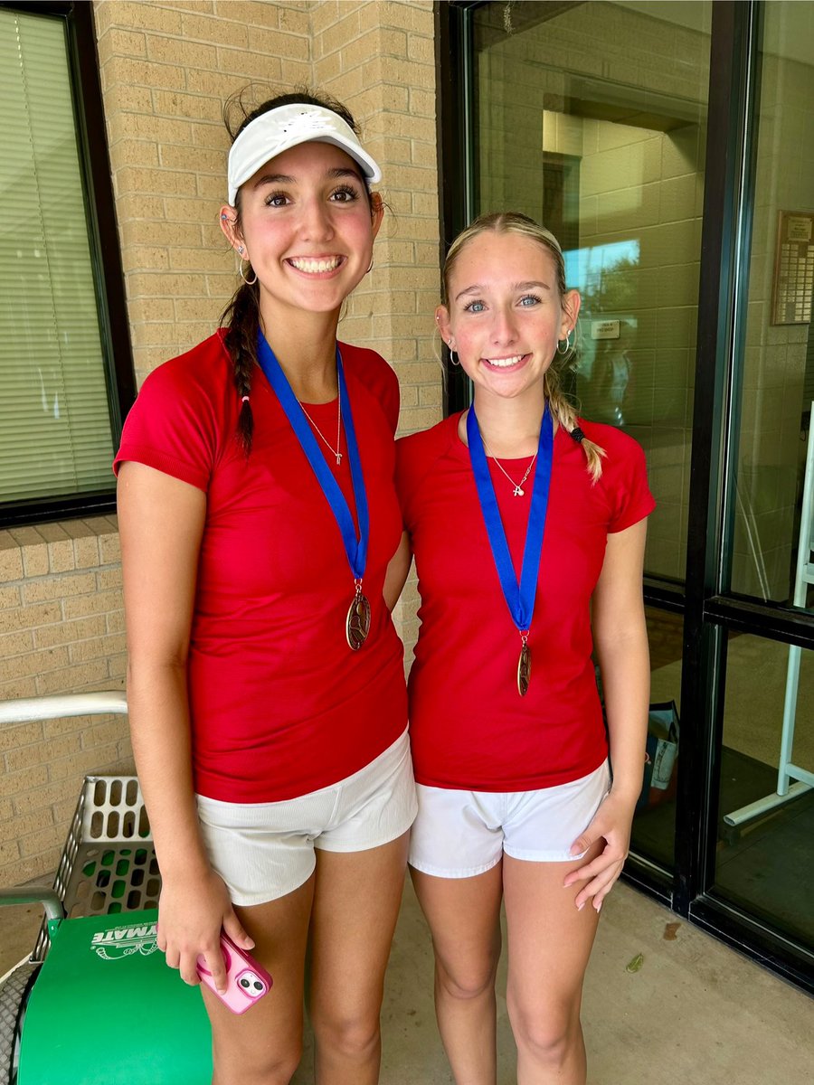 Congratulations to our big winners this weekend in the NEISD Invitational. Mixed doubles 2nd place- Noah Quijano and Alyssa Nasser and Girls doubles 1st place- Morgane Guillemard and Landry Johnson! Great job to all our players!