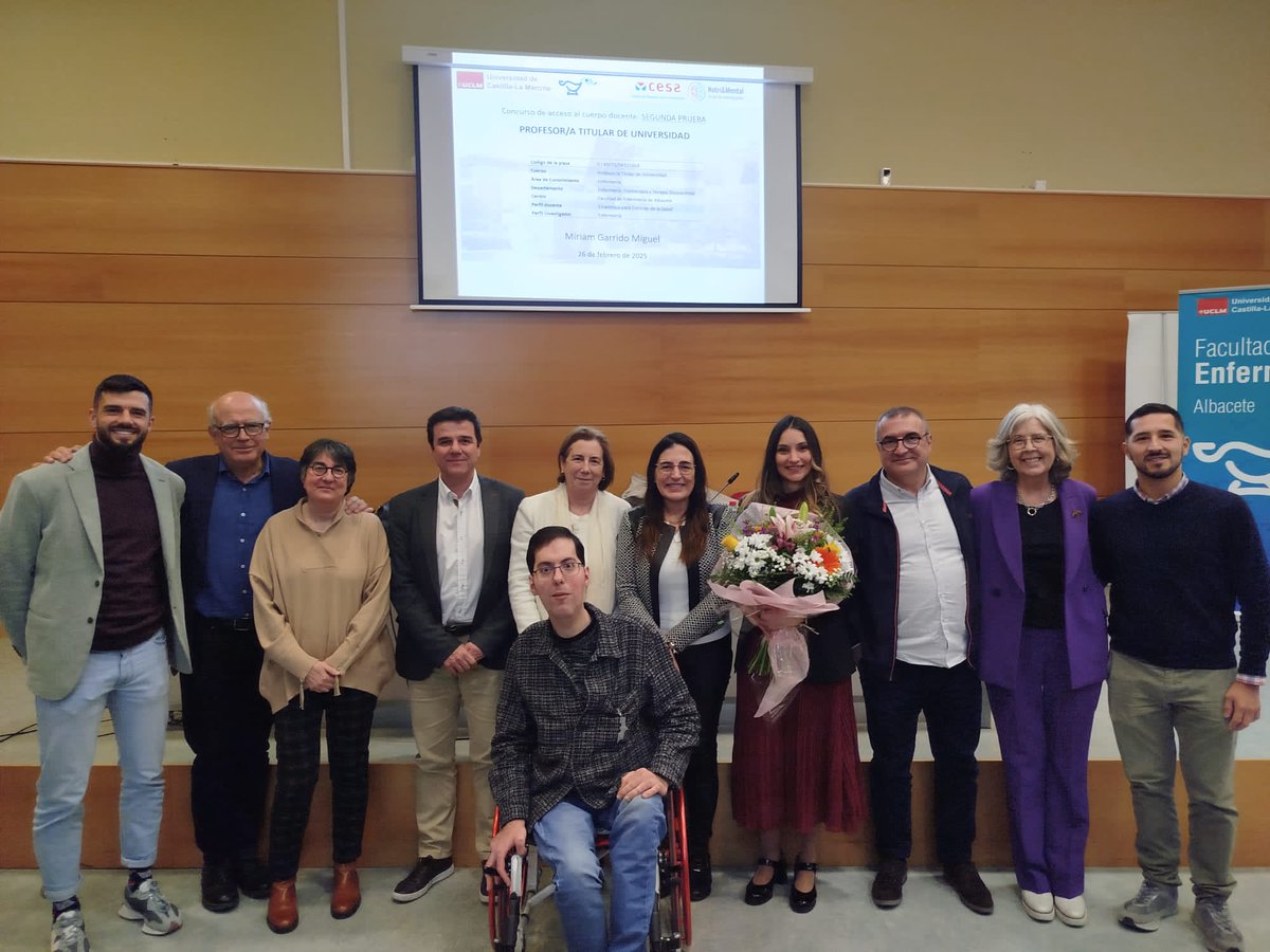 En <a href="/Enfermeria_Ab/">Enfermería AB UCLM</a> estamos de celebración total🥳🎉🎉
Ayer, Miriam Garrido <a href="/MiriamGarr/">Miriam</a> accedió al cuerpo de  Titulares de Universidad. Fantástica, como siempre 👌
<a href="/CESS_UCLM/">CESS</a>