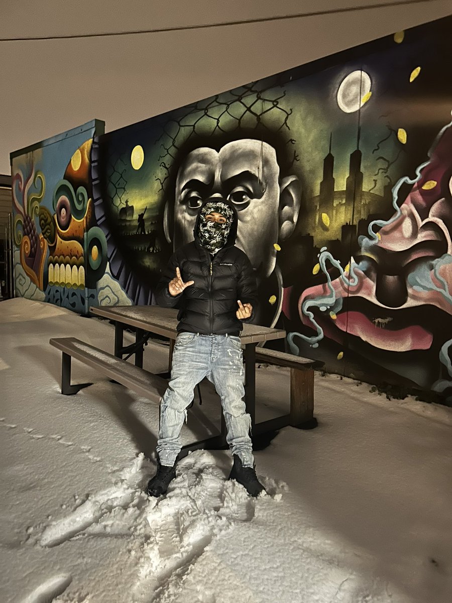 5600Backend tweet media