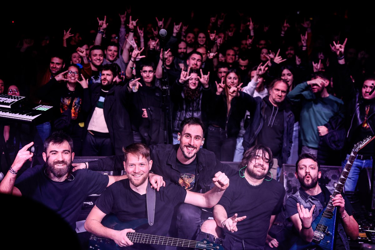 SunlightTheBand's tweet photo. Huge thanks to everyone who came, headbanged and sang with us. This is just the beginning. Stay loud, stay true! ☀️
#sunlightband #heavymetal #powermetal #melodicmetal #onstage #live #metalband https://t.co/sBDJsN5OsM