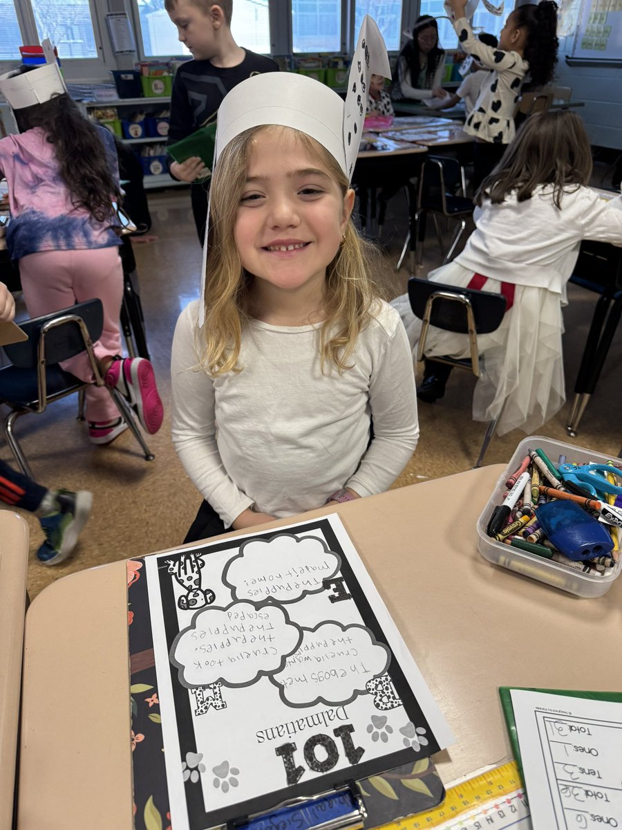 We had SO much fun celebrating the 101st day of school! <a href="/SEM_Dalers/">SEM Dalers</a>