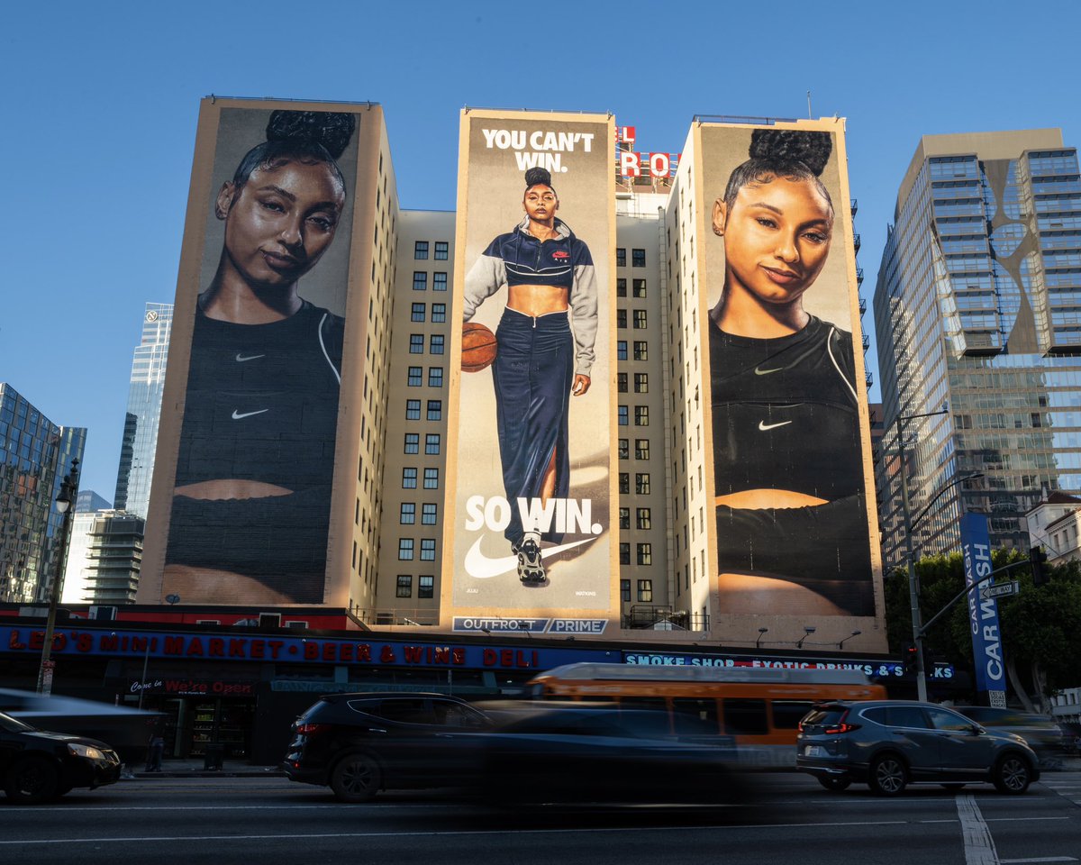 A moment for the kid from Watts 👏