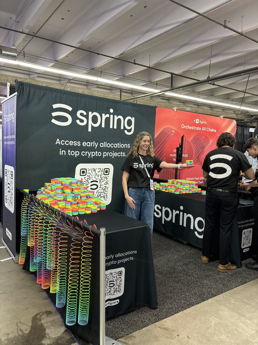 springdotnet's tweet image. Day 1 @EthereumDenver 

Not so hot take: Everyone loves early-stage investing and slinkies.