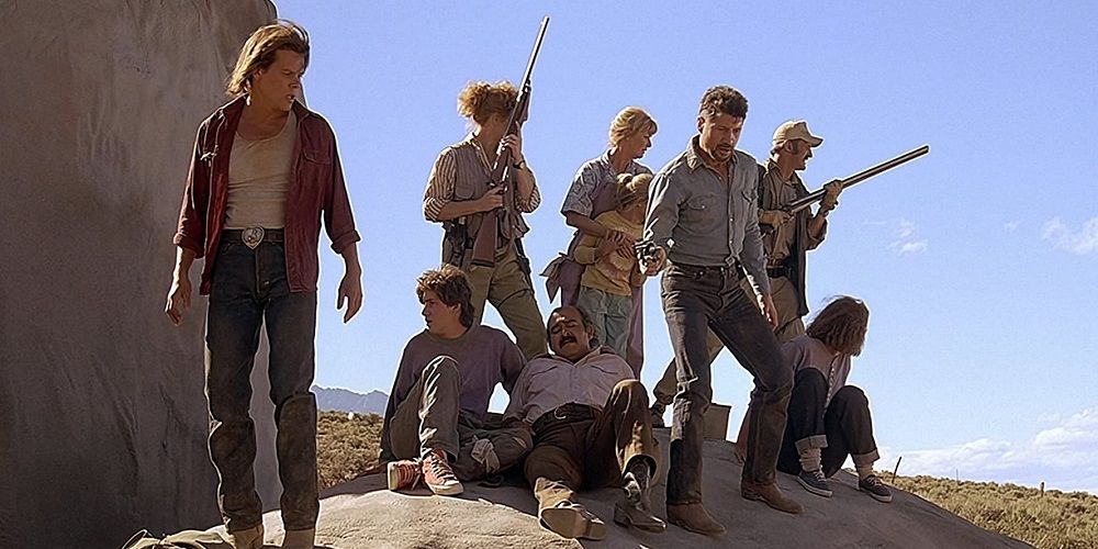 Slarty247's tweet photo. #24 Tremors (1990)
#NeilsFavouriteFilms
#CountdownToOscars2025
Handymen Val and Earl decide to finally pack up and leave Perfection Valley the same day subterranean killer worms start eating everything in sight. https://t.co/d8HArXAJj4