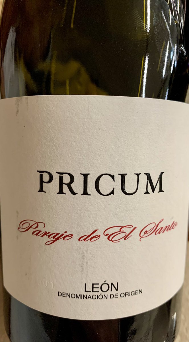 Excelente poker de ases hoy en <a href="/lasriasgijon/">Las Rias Gijón</a>. Diferentes y sorprendentes, al final, el “gallo” alemán, una Pinot Noir excelsa, se ha llevado el premio 😊. Disfrute asegurado con  <a href="/ferreiroselecci/">ferreiroseleccion</a>