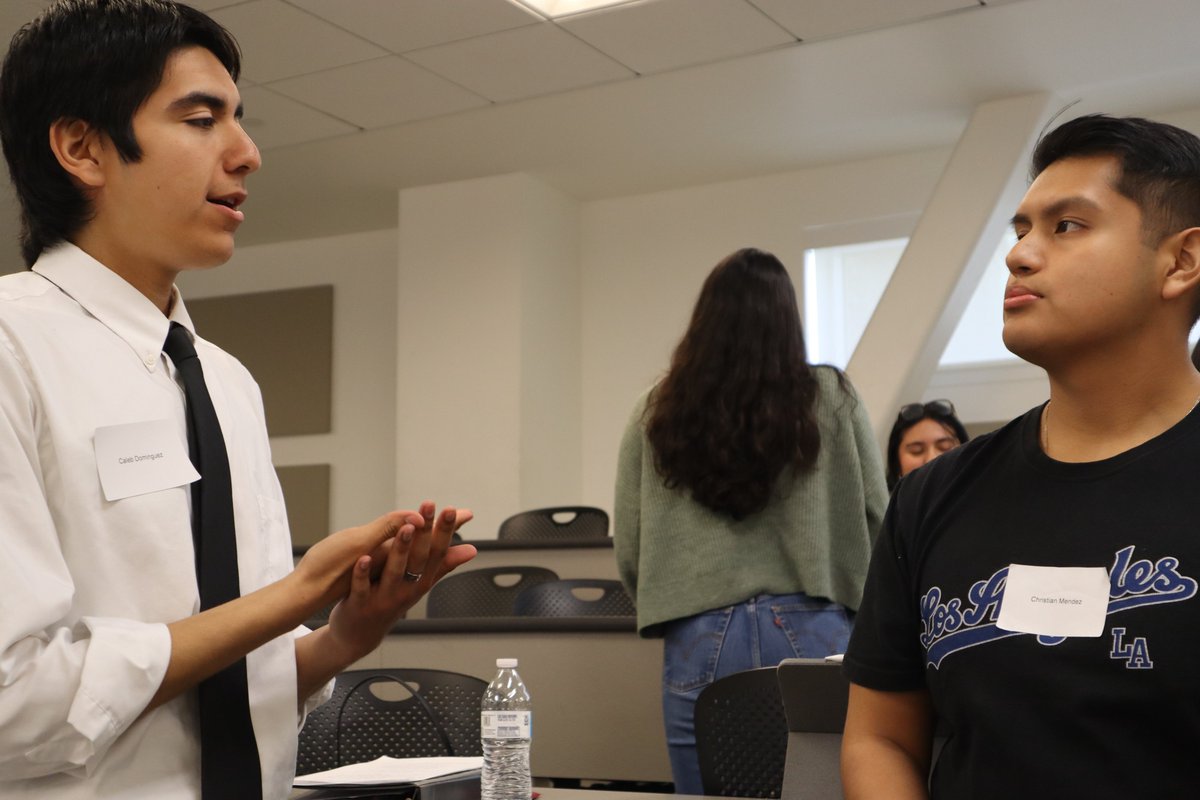 Hispanic 100 tweet media