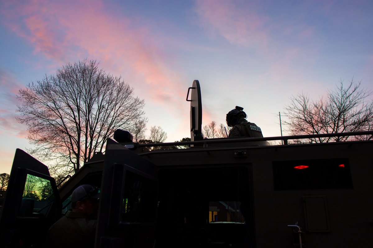 WCSO, in collaboration with multiple law enforcement agencies, conducted a large-scale operation targeting drug traffickers operating in our county. 

The operation resulted in multiple arrests and the seizure of illegal narcotics and firearms.

wake.gov/news/wake-coun…