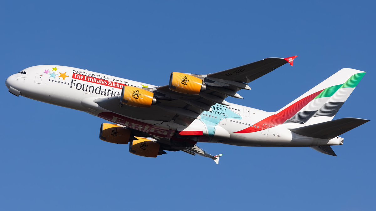 HugoFraca's tweet image. Du trafic plutôt sympa en début de matinée à CDG, avec un peu de chance sur la météo également ⛅️