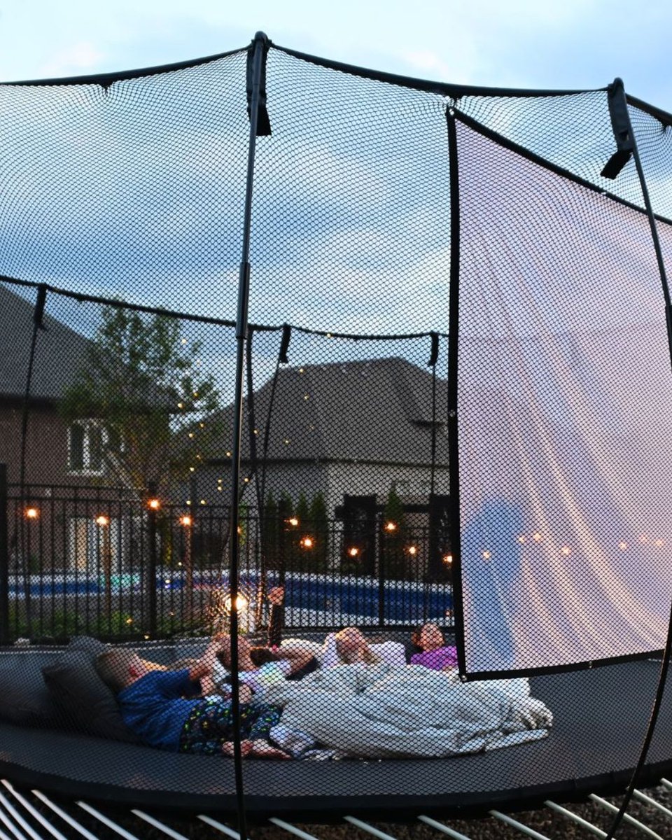 AmericanSale's tweet image. More than just a trampoline – it’s your all-in-one pass to outdoor adventures! Whether you&apos;re bouncing, stargazing, or enjoying a movie night, Springfree makes every moment unforgettable. 🍿🎬️✨️⁠
.⁠
.⁠
.⁠
#Trampoline #Springfree #SpringfreeTrampoline #KidsActivities
