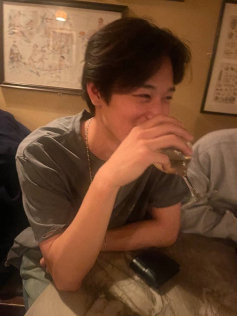 jyuboos's tweet photo. thinking about that time juyeon was wine drunk https://t.co/f3bM7mFKYk