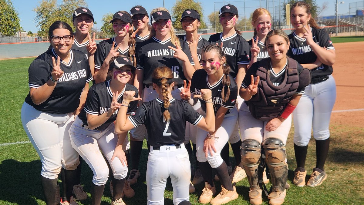 Win No. 2 in the books - 13-2 over Skyline.
GiGi Kilmer amd Avery McCannon combined for 4-inning one hitter.
Kam Christiansen with two doubles and 3 RBI. 
<a href="/AZinthecircle/">Javier Zuluaga</a> <a href="/AZPreps365/">AZPreps365</a> <a href="/WilliamsFieldAD/">Darrell Stangle</a> <a href="/WFHS_husd/">Williams Field</a> <a href="/Sports360AZ/">Sports360AZ</a>