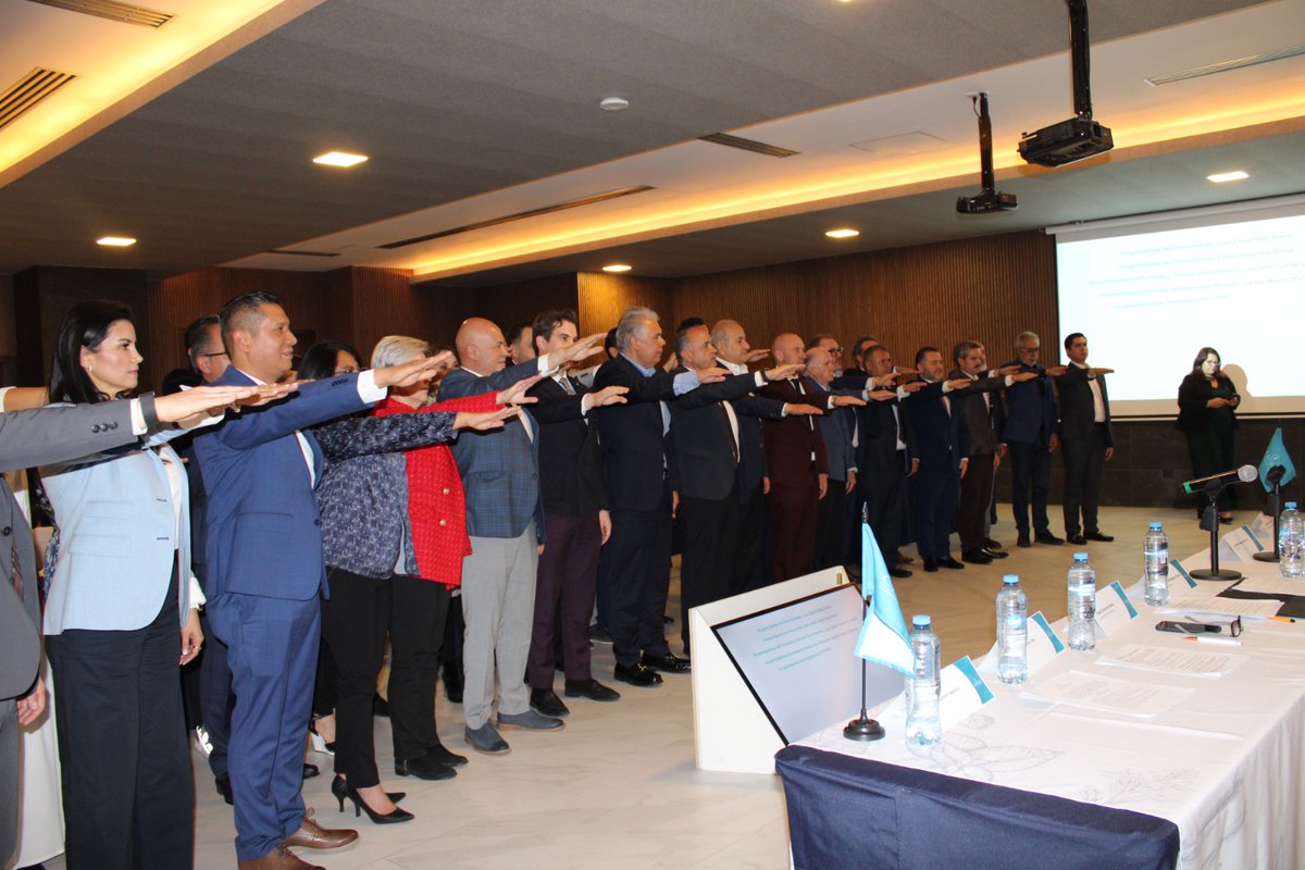 En #CANIRAC, celebramos nuestra Asamblea General y Junta de Consejo Nacional, en la que nuestro presidente <a href="/TaicoAlarconR/">Ignacio (Taico) Alarcón</a> fue reelecto para seguir liderando el camino de nuestro gremio.
