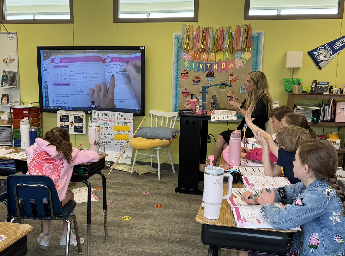 DrRockwood's tweet image. We have amazing Armstrong educators! 🦅 💛💚 #HPISD