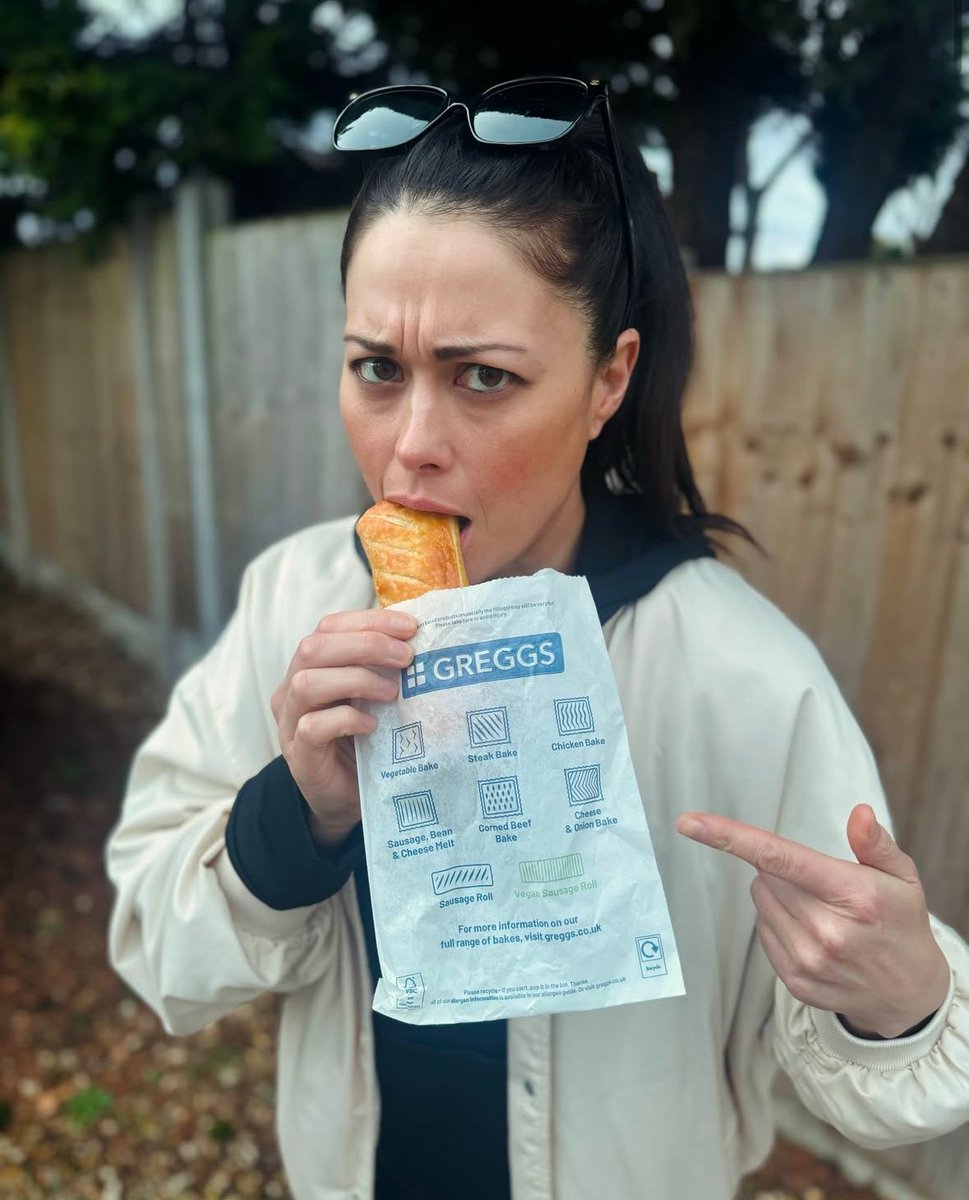 Sam Quek tweet media