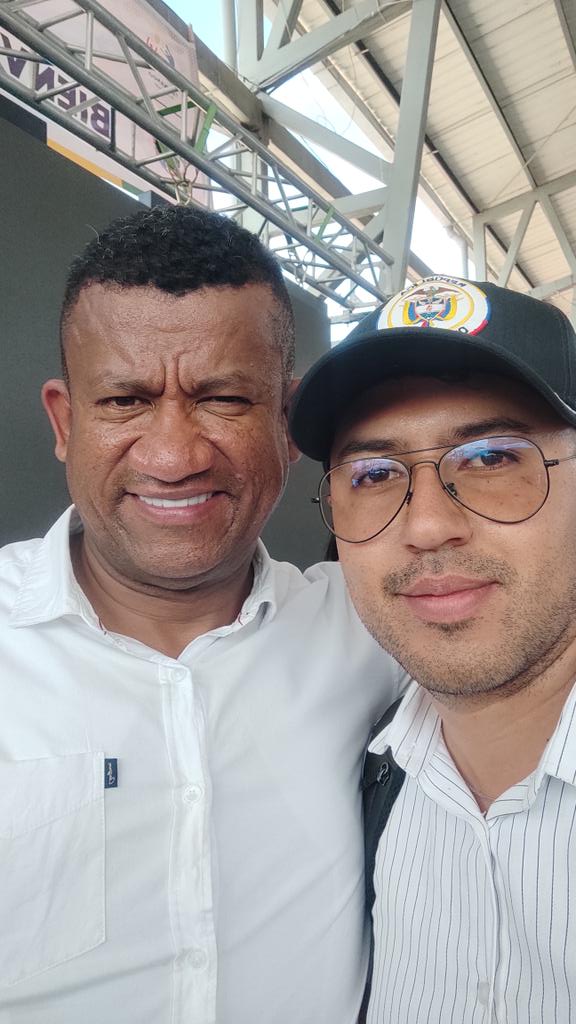 Desde la asociación de municipios <a href="/Asopatia/">Asopatia</a> y de manera personal, respaldamos firmemente al gobernador <a href="/LuisAlfonsoEsc/">Luis Alfonso Escobar</a> 
#Noseva
#MiVotoSeRespeta
🫂🙏