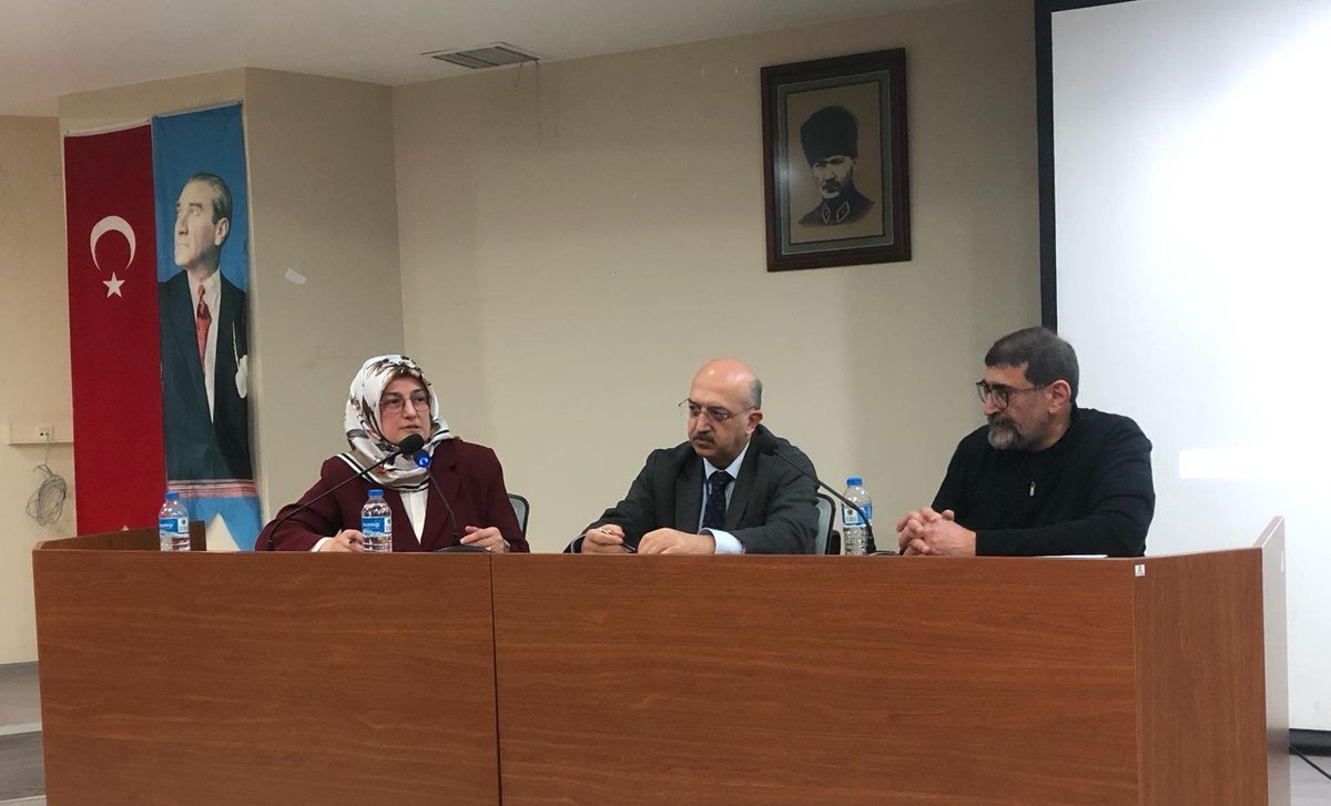 istanbulilmem's tweet photo. 🔷️ Millî Eğitim Müdürlüğümüz ve Marmara Üniversitesi iş birliğinde düzenlenen "Türk Millî Eğitimine Dış Etkiler" konulu çalıştay Marmara Üniversitesi Rektörü Sayın Prof. Dr. Mustafa Kurt, kıymetli akademisyenler, eğitim yöneticileri ve öğretmenlerimizin katılımıyla Marmara Üniversitesi Göztepe Kampüsü'nde gerçekleştirildi.

@tcmeb @Yusuf__Tekin 
@MucahitYentur @marmara1883
