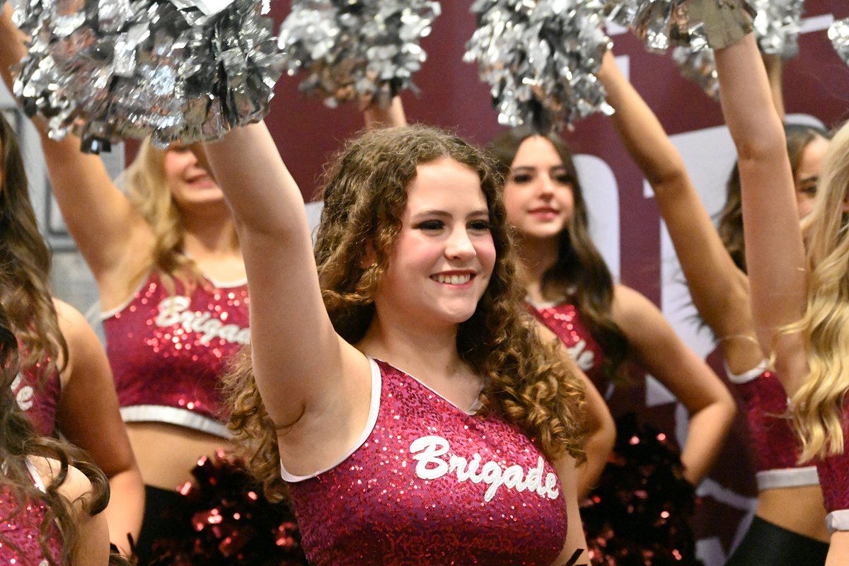 Brittney Barksdale (@cfisdbrittneyb) on Twitter photo That Bobcat fever was in the place today as we celebrated the <a href="/CyFair_BFND/">Cy-Fair High School</a> swim team for receiving the <a href="/KHOU/">KHOU 11 News Houston</a> <a href="/ihss_houston/">Houston Inside High School Sports</a> Chevy Spotlight Award! #CFISDspirit🎉 That Bobcat fever was in the place today as we celebrated the <a href="/CyFair_BFND/">Cy-Fair High School</a> swim team for receiving the <a href="/KHOU/">KHOU 11 News Houston</a> <a href="/ihss_houston/">Houston Inside High School Sports</a> Chevy Spotlight Award! #CFISDspirit🎉