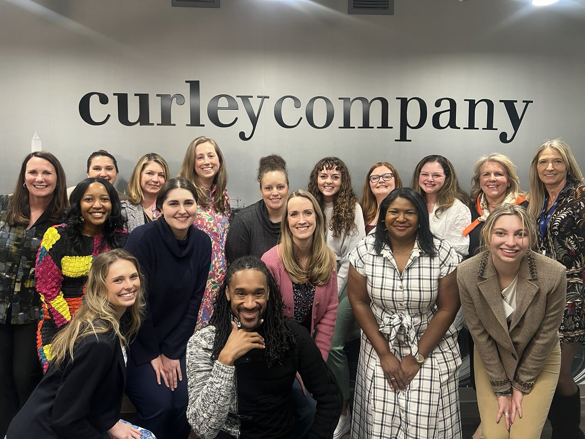 This week, our team had the pleasure of hosting award-winning <a href="/WellatFortune/">Fortune Well</a> reporter <a href="/NewsyLindsey/">Lindsey Leake, MA²</a>, where she shared invaluable insights on navigating reporting in an era of misinformation. Read our insights from the event: curleycompany.com/2025/02/27/nav…

#PR #Healthcare #Journalism