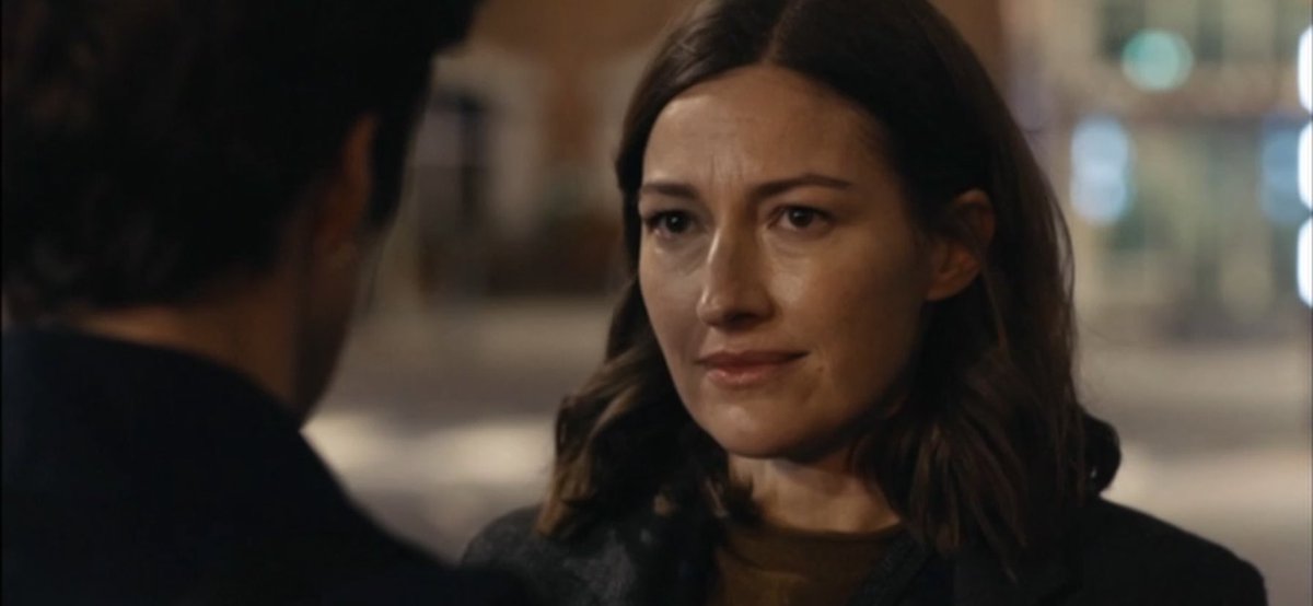 ╭◜◝  ͡  ◜  ͡  ◜ ◝ ╮        ╭◜◝  ͡  ◜  ͡  ◜ ◝ ╮
(      i want to     )      (    i want to          )
(     kiss her       )       (    kiss her          )
╰◟◞  ͜  ◟◞  ͜   ◞ ╯        ╰◟◞  ͜  ◟◞  ͜   ◞╯
          °ｏ                                   °ｏ